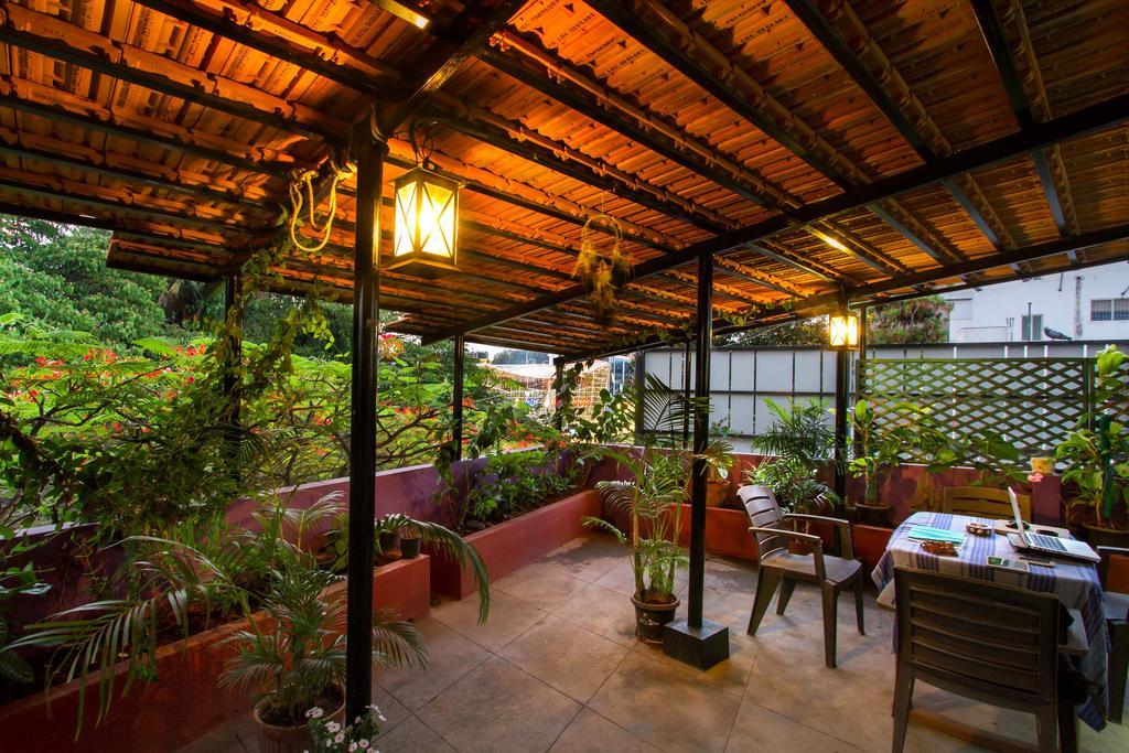 Amber Inn Bangalore Luaran gambar